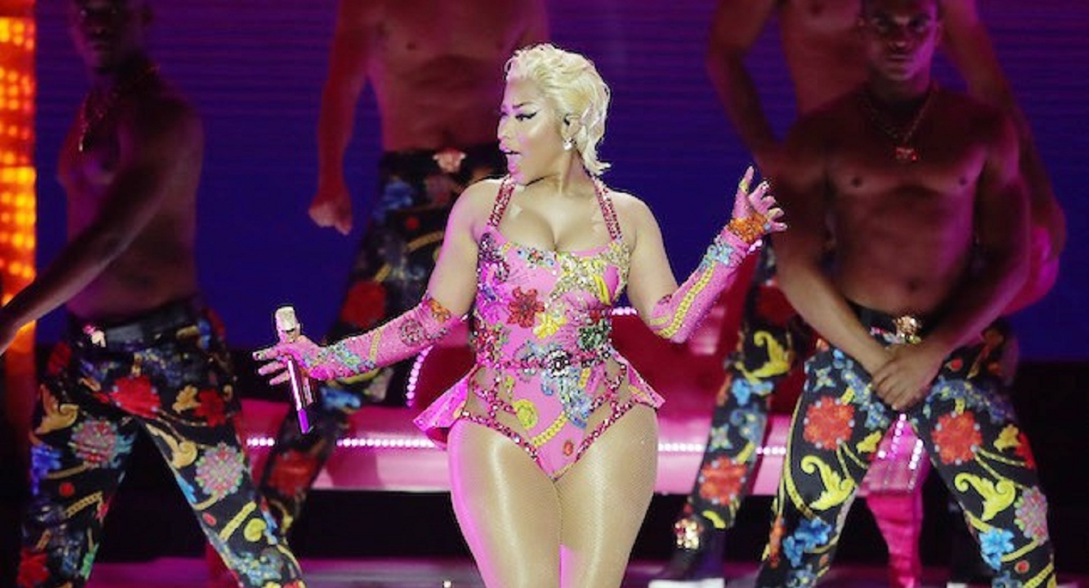 Watch Nicki Minaj Stuns With Her Kickass Shows in Europe as Part of