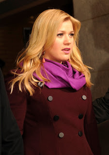 Kelly Clarkson to appear as a coach on The Voice Season 14