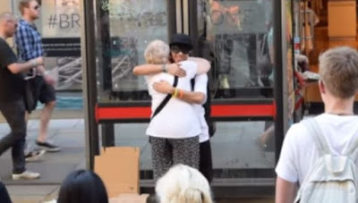 Blindfolded Muslim guy asks for hugs following Manchester terror attacks