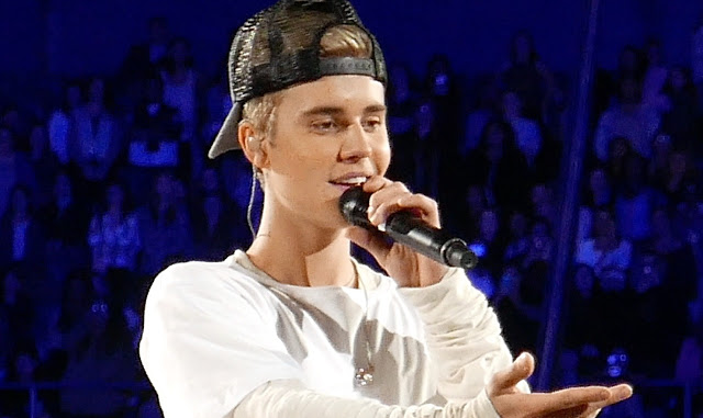 Justin Bieber cancels his ongoing tour to “dedicate his life to Christ”