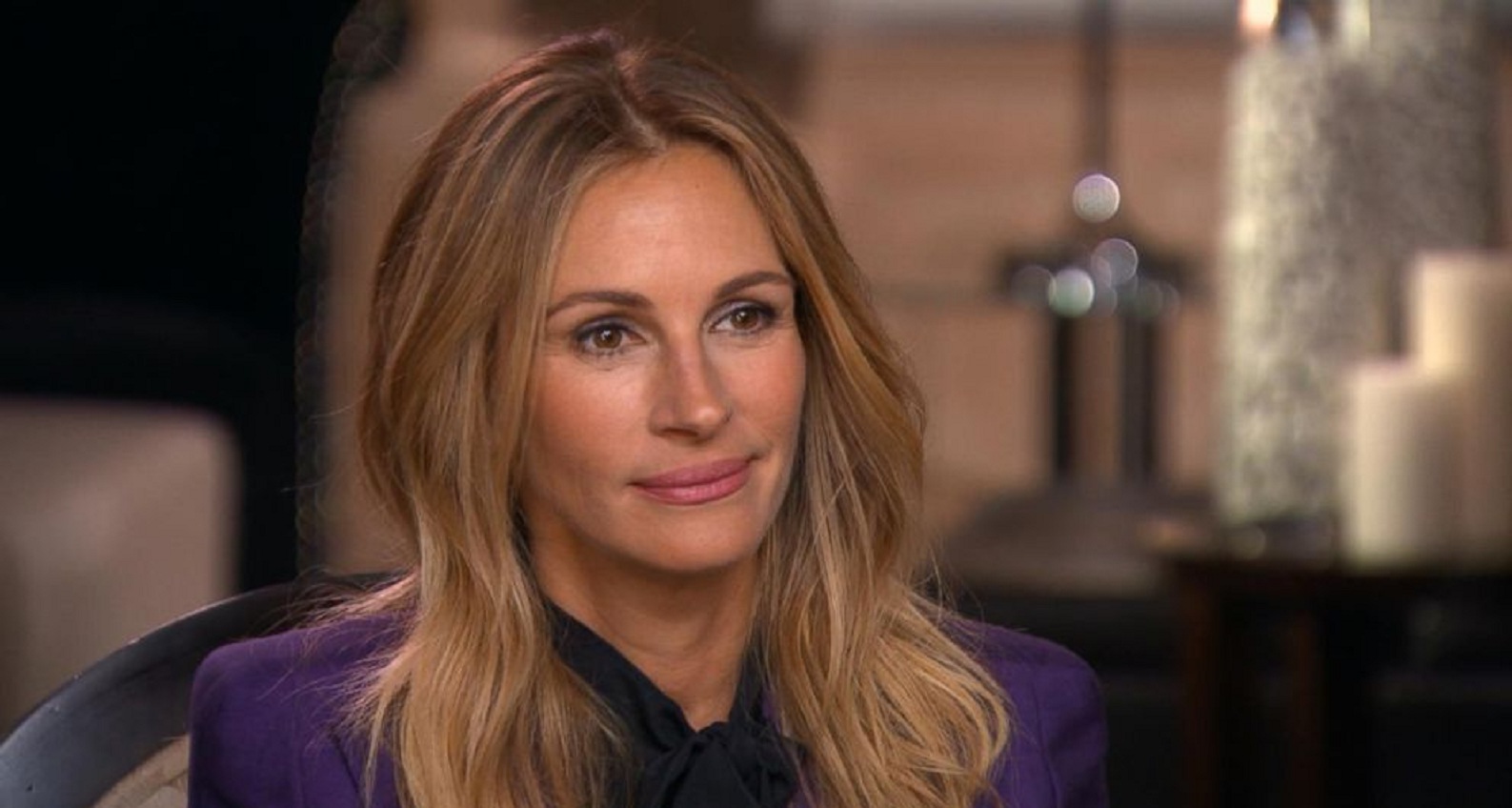 Shade Queen: Julia Roberts Claps Back at Comment Calling her Nail Paint ‘Ugly’