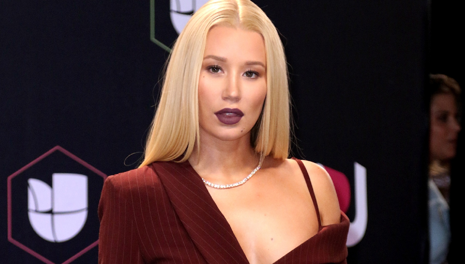 After A Couple Of Career-Lows, Iggy Azalea Bags New $2.7 Million Music Deal