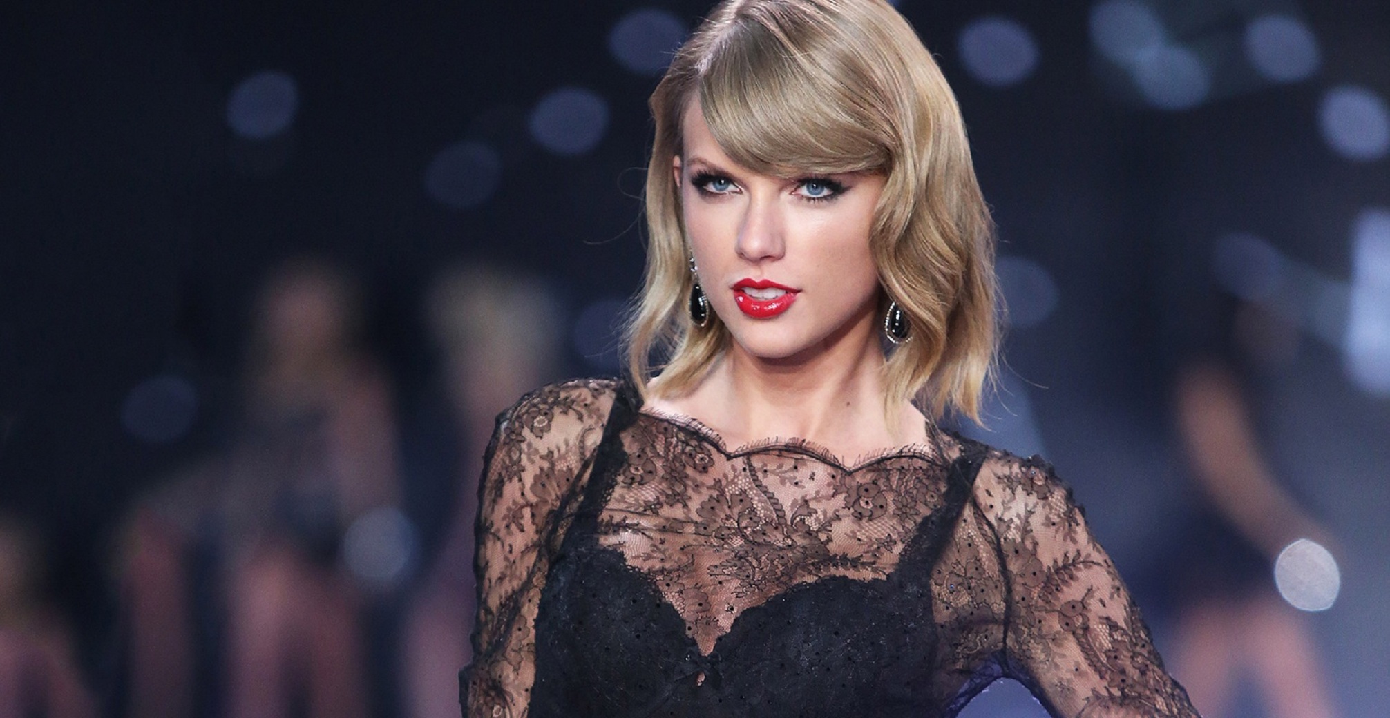 Taylor Swift To Receive ‘Artist Of The Decade’ Honor at American Music Awards