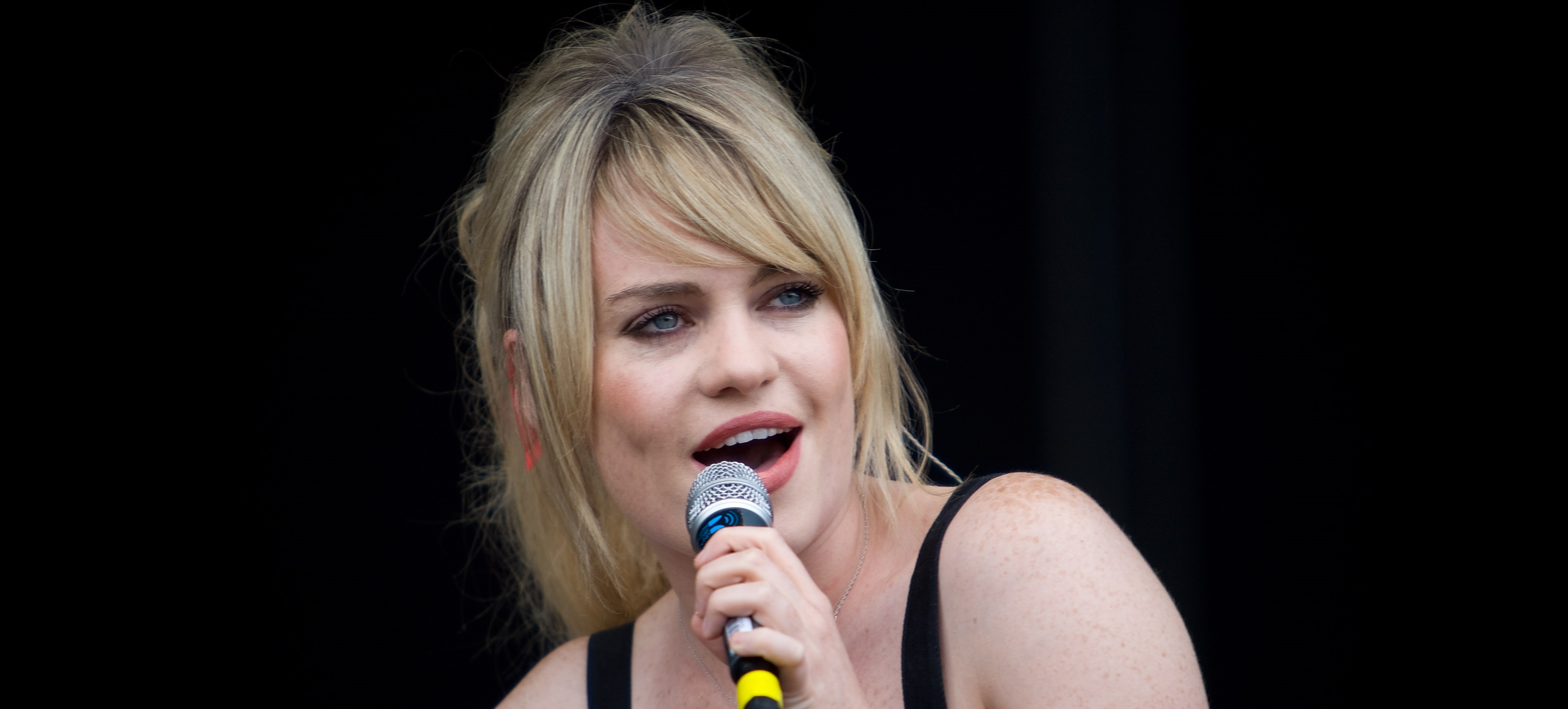 Singer Duffy Reveals She Stepped Away From Showbiz As She was Drugged & Raped