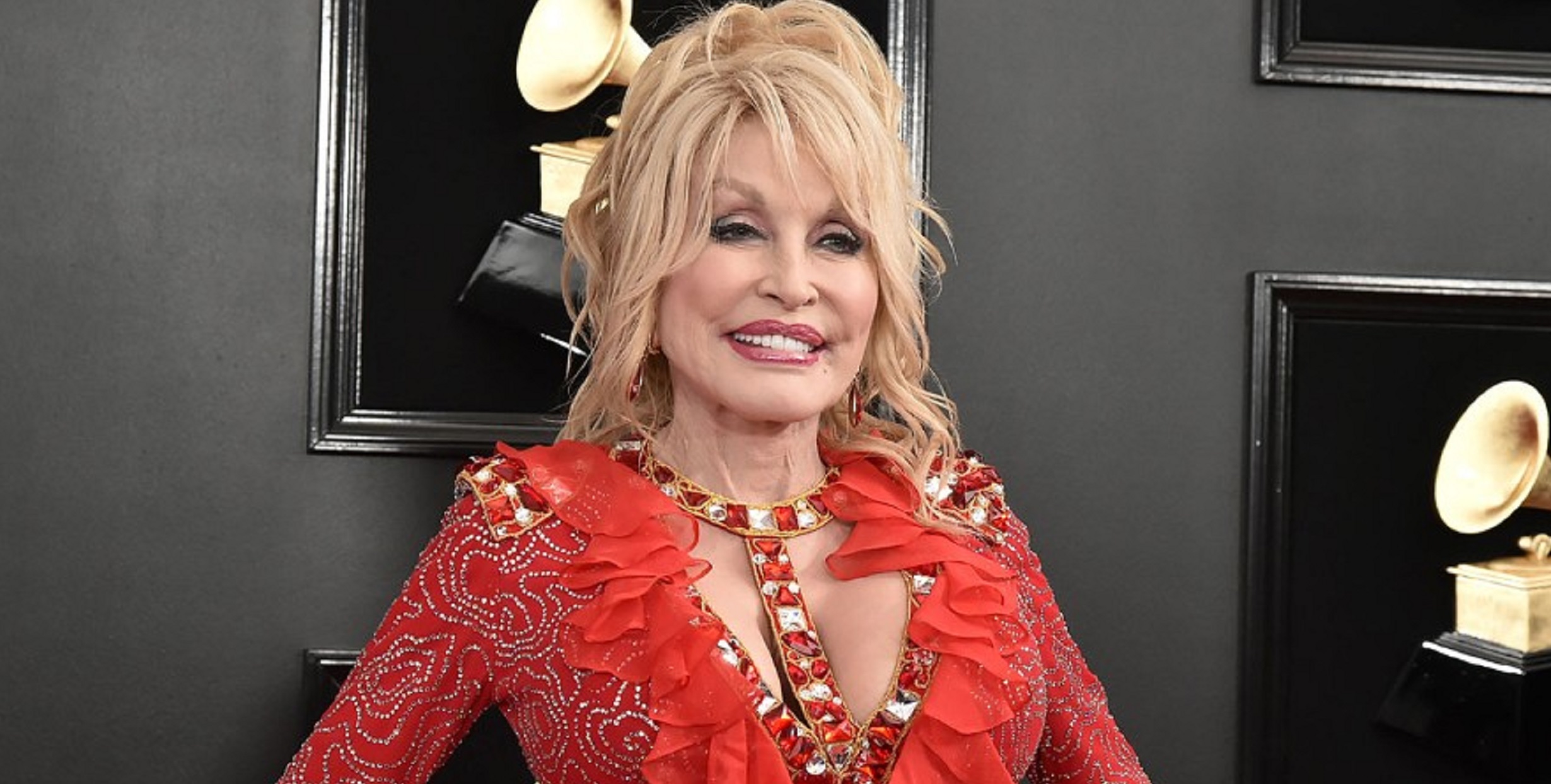 “Our Little White Asses Aren’t The Only Ones That Matter” – Dolly Parton Supports Black Lives Matter