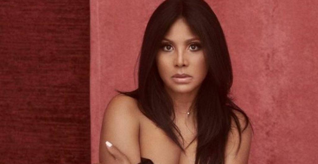 Toni Braxton Scorches to 1 with New Song ‘Do It’ On Billboard Adult R