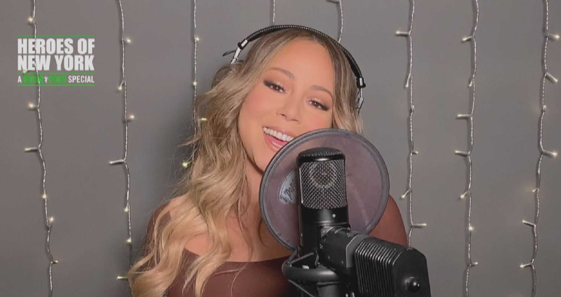 Watch: Mariah Carey Performs Christmas Classics & More For ‘Heroes Of New York’