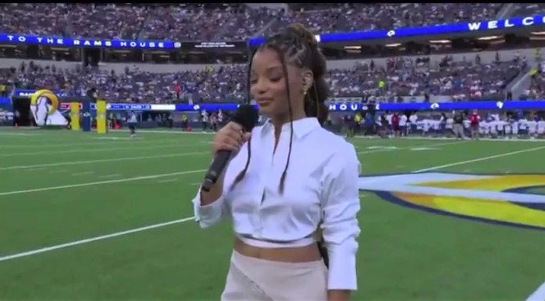 Watch: Halle Bailey Vocally Struggles Through Wobbly ‘Lift Every Voice’ Performance at Rams v Bills Game